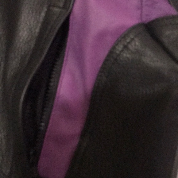 Leather jacket - Picture 7 of 8